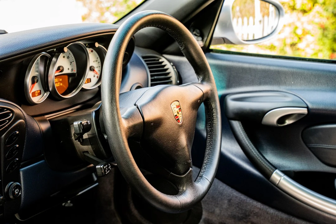 2000 Porsche 986 Boxster S - Image 18 of 30