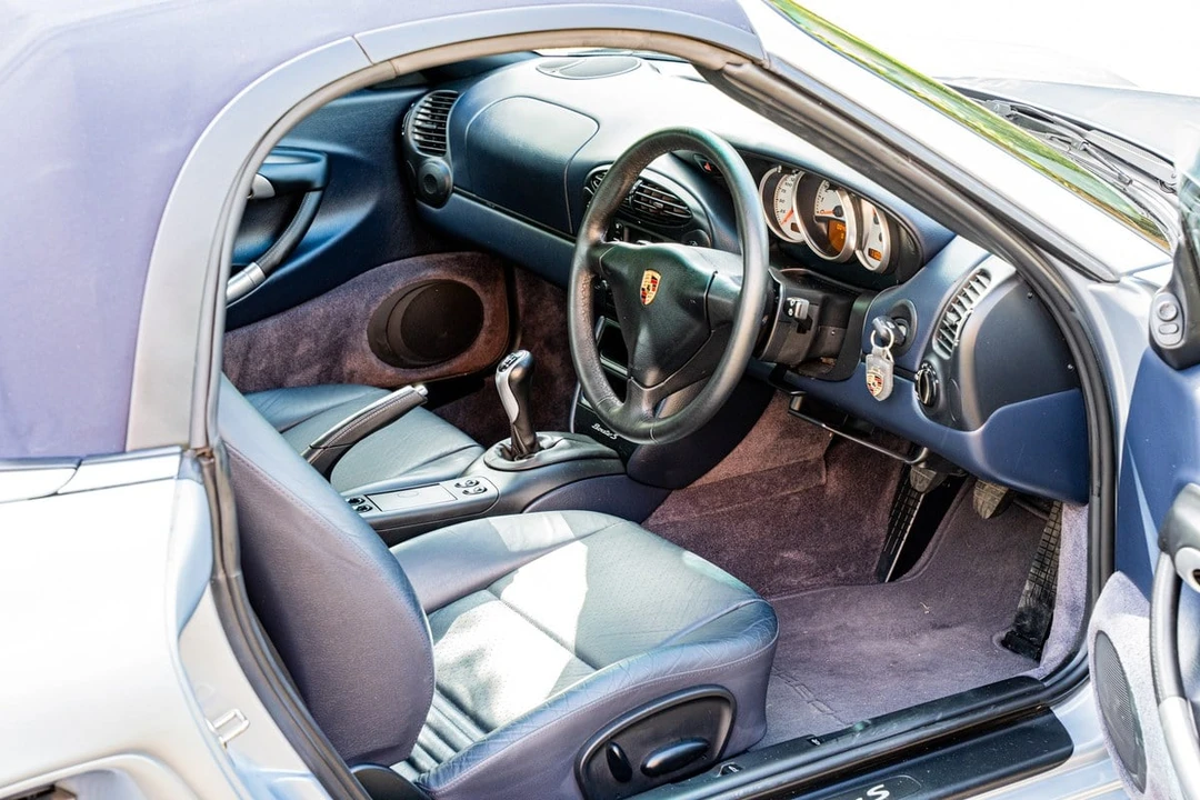 2000 Porsche 986 Boxster S - Image 17 of 30