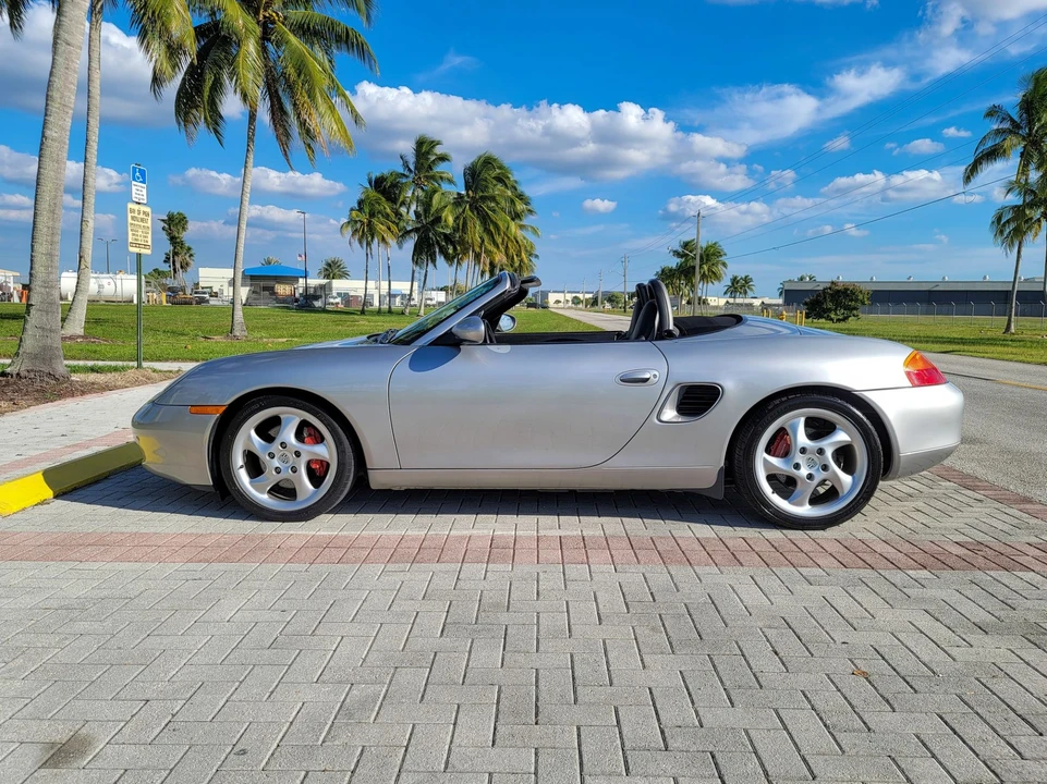 2000 Porsche 986 Boxster S - Image 19 of 31