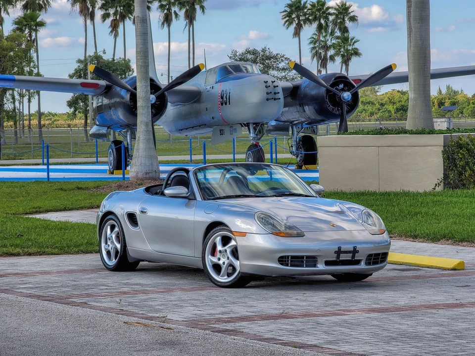 2000 Porsche 986 Boxster S - Image 2 of 31
