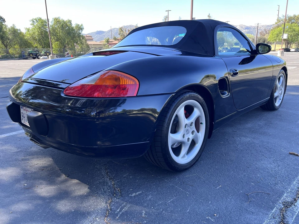 2000 Porsche 986 Boxster S - Image 12 of 31
