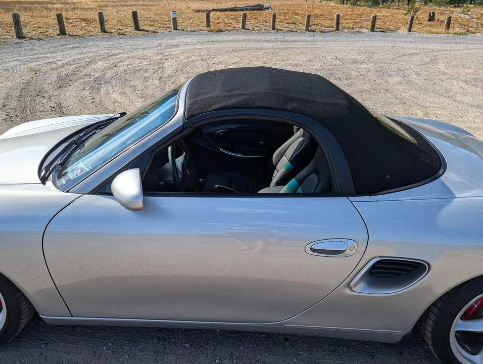 2000 Porsche 986 Boxster S - Image 12 of 31