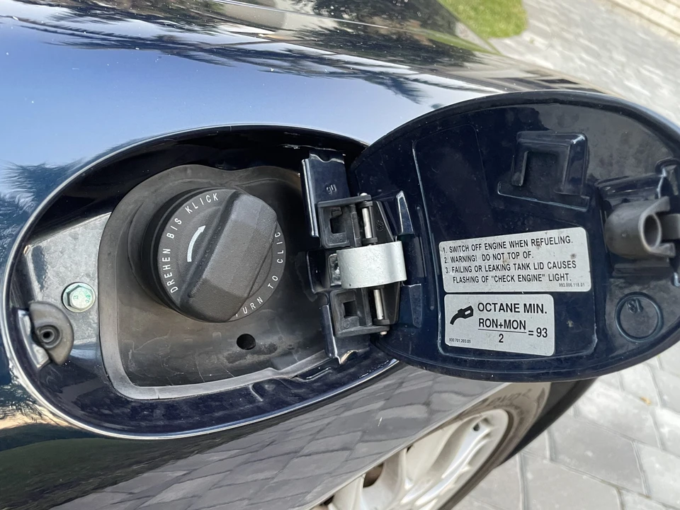 2000 Porsche 986 Boxster S - Image 29 of 31