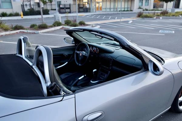 2000 Porsche 986 Boxster S - Image 9 of 21