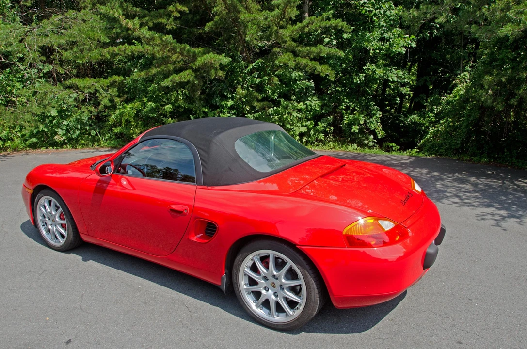 2000 Porsche 986 Boxster S - Image 17 of 31