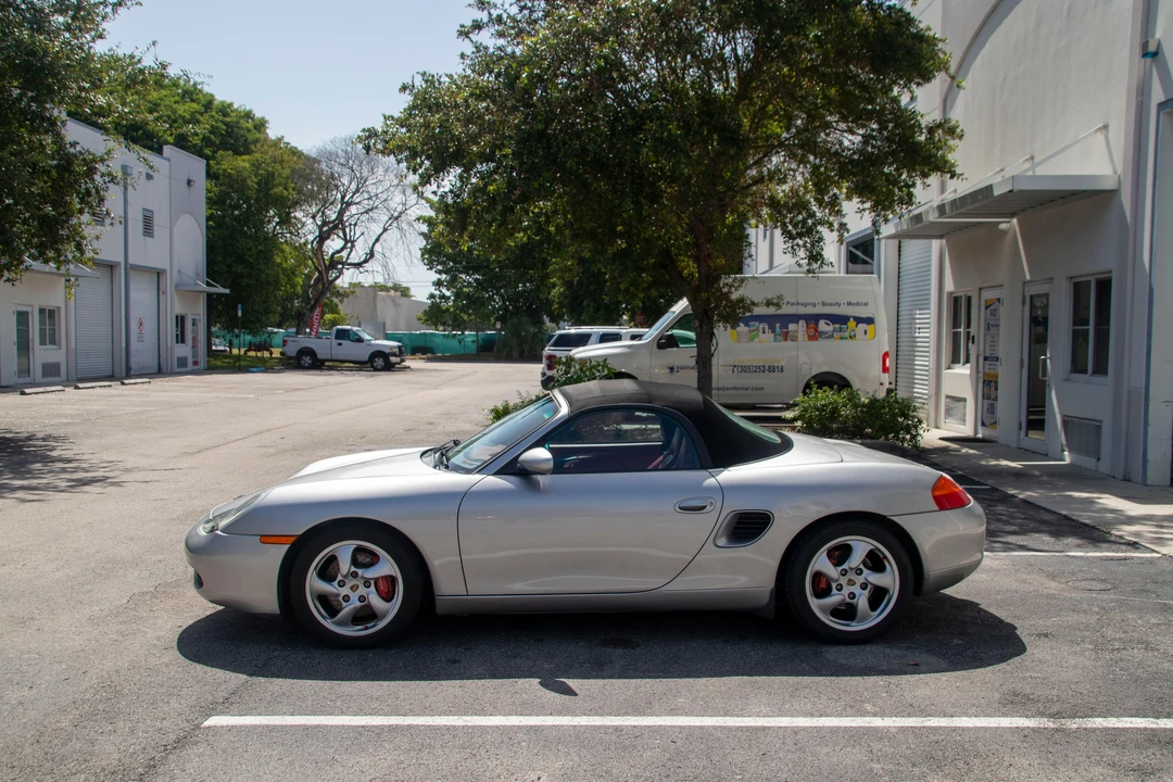 2000 Porsche 986 Boxster S - Image 23 of 31