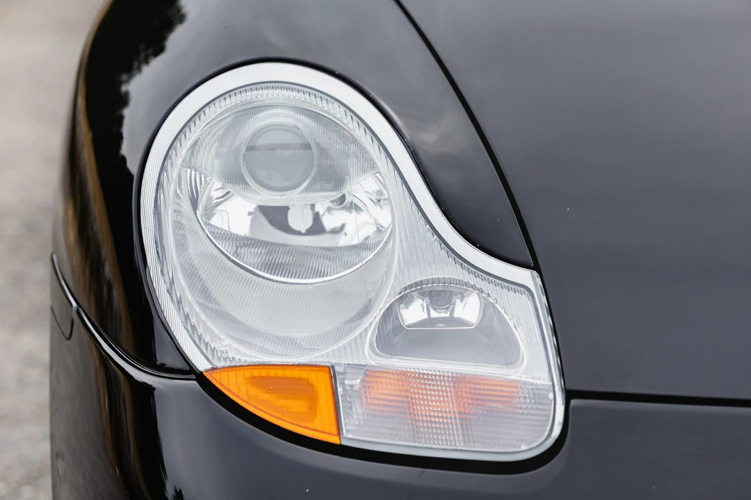 2000 Porsche 986 Boxster S - Image 24 of 31