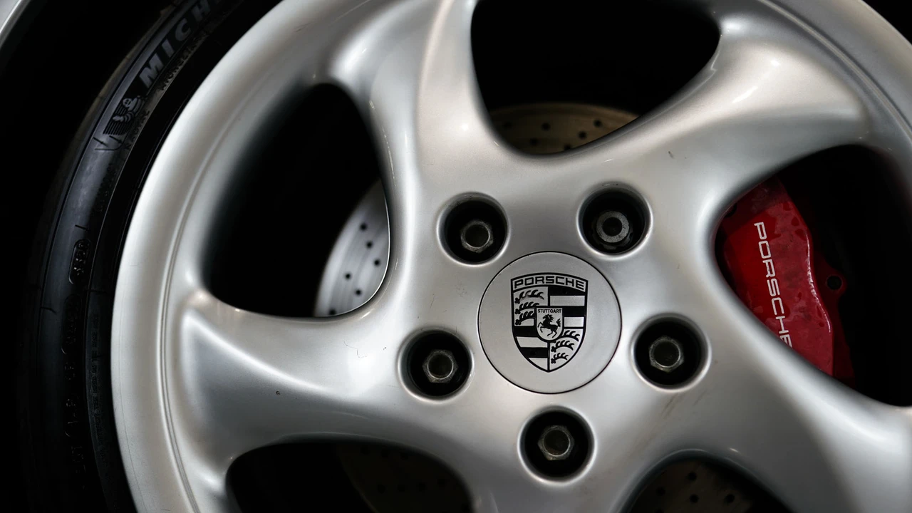 2000 Porsche 986 Boxster S - Image 19 of 31