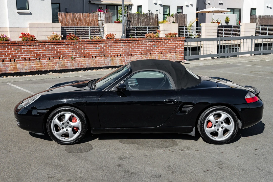 2000 Porsche 986 Boxster S - Image 13 of 31