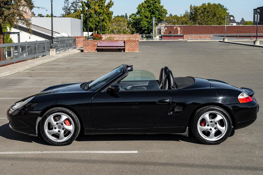 2000 Porsche 986 Boxster S - Image 3 of 31