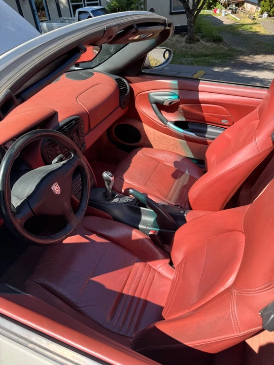 2000 Porsche 986 Boxster S - Image 28 of 29