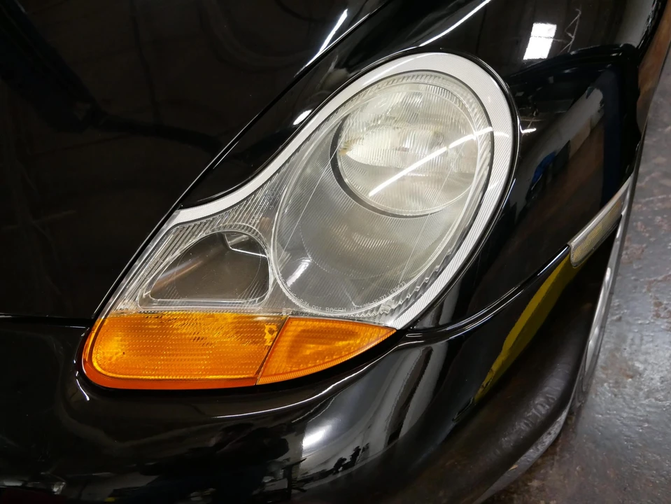 2000 Porsche 986 Boxster S - Image 11 of 31