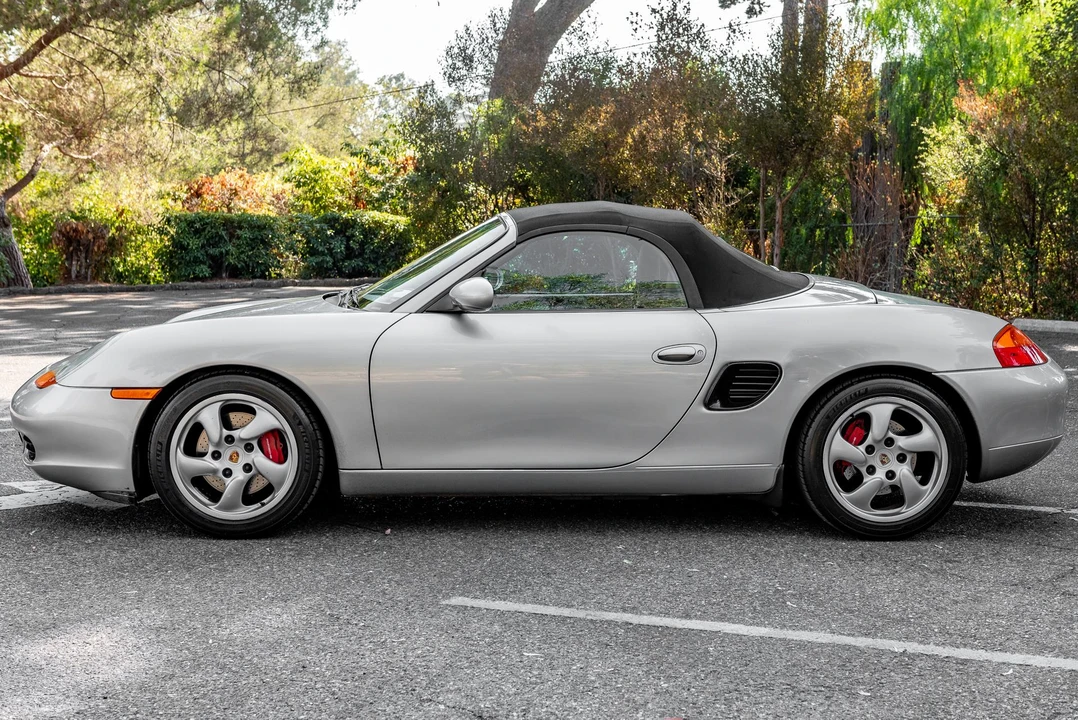 2000 Porsche 986 Boxster S - Image 11 of 31