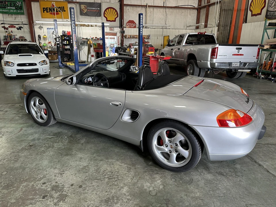 2000 Porsche 986 Boxster S - Image 28 of 31