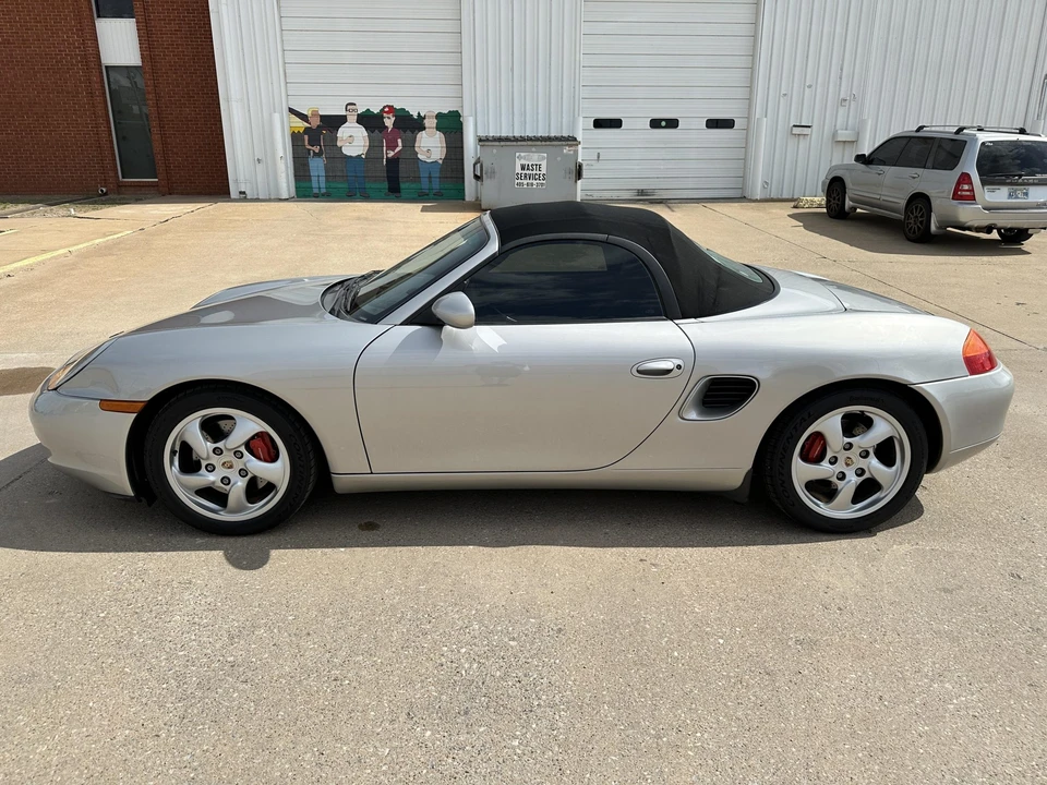 2000 Porsche 986 Boxster S - Image 11 of 31