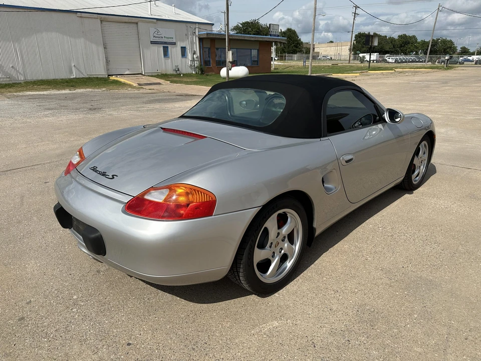 2000 Porsche 986 Boxster S - Image 17 of 31