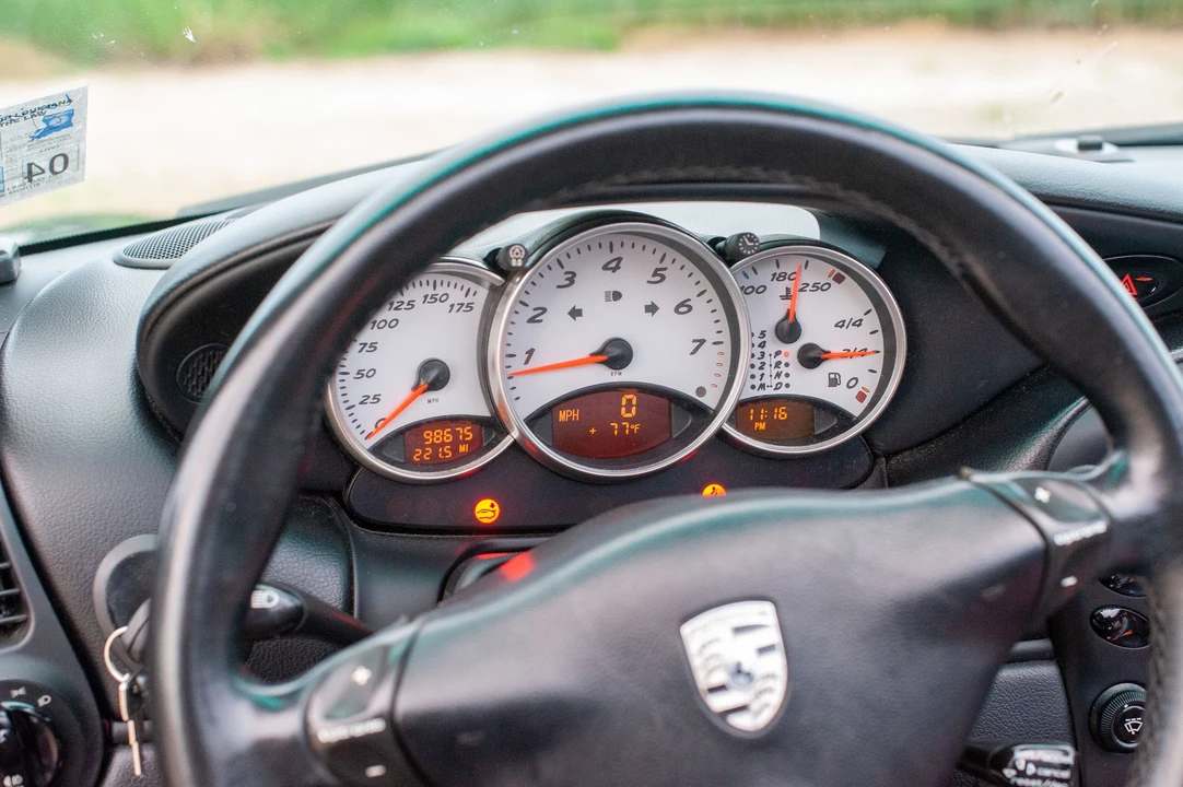 2000 Porsche 986 Boxster S - Image 9 of 12