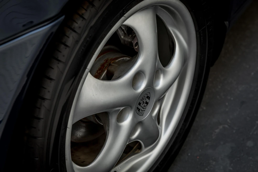 2000 Porsche 986 Boxster - Image 29 of 31