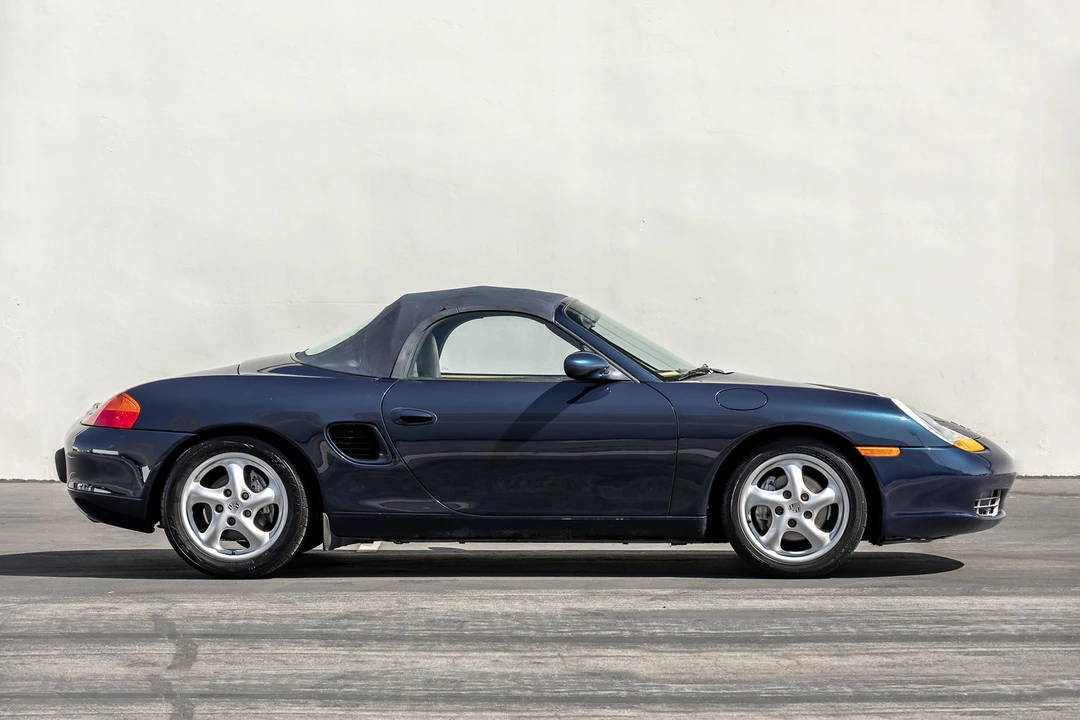 2000 Porsche 986 Boxster - Image 11 of 31
