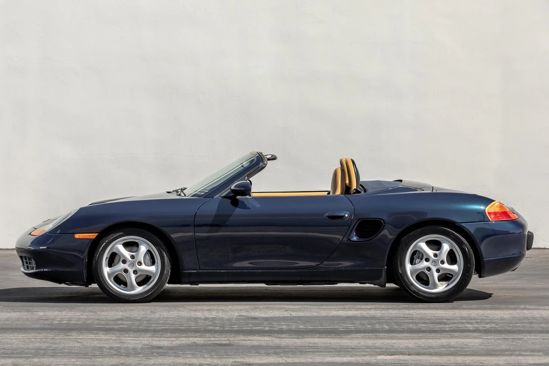2000 Porsche 986 Boxster - Image 3 of 31