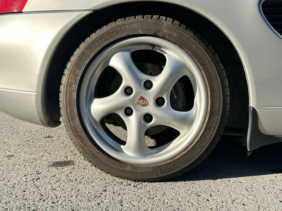 2000 Porsche 986 Boxster - Image 24 of 31