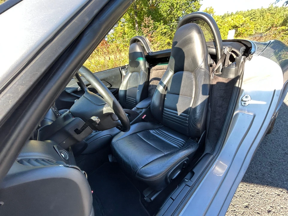 2000 Porsche 986 Boxster - Image 30 of 31