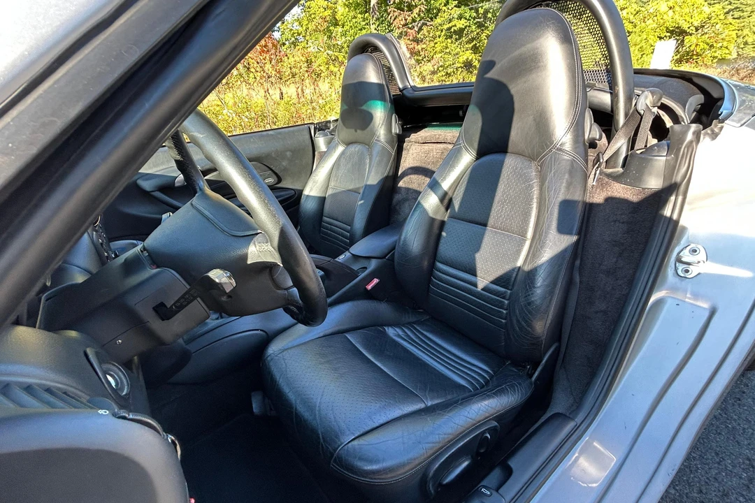 2000 Porsche 986 Boxster - Image 27 of 31