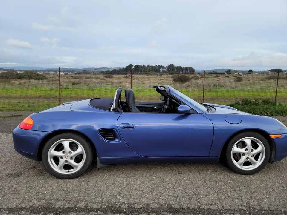 2000 Porsche 986 Boxster - Image 13 of 31