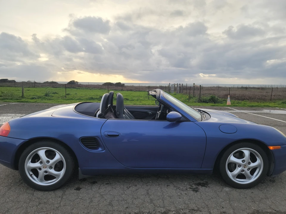 2000 Porsche 986 Boxster - Image 12 of 31