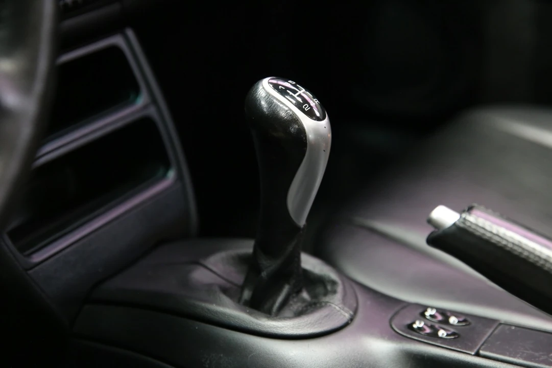 2000 Porsche 986 Boxster - Image 10 of 31