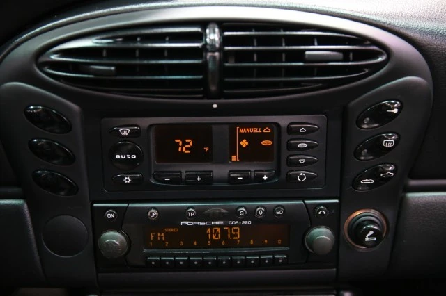 2000 Porsche 986 Boxster - Image 20 of 24