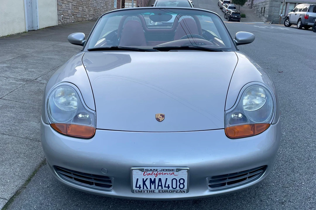 2000 Porsche 986 Boxster - Image 2 of 31