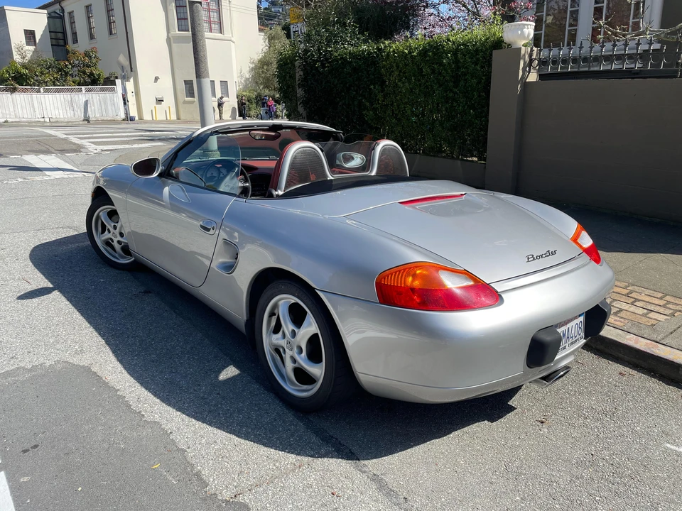 2000 Porsche 986 Boxster - Image 9 of 31
