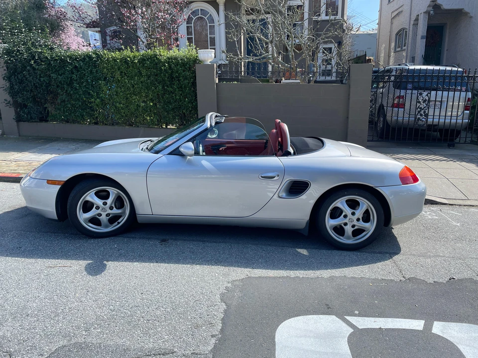 2000 Porsche 986 Boxster - Image 8 of 31