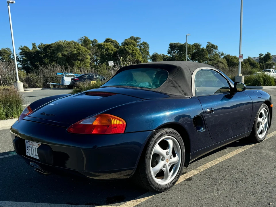 2000 Porsche 986 Boxster - Image 15 of 31