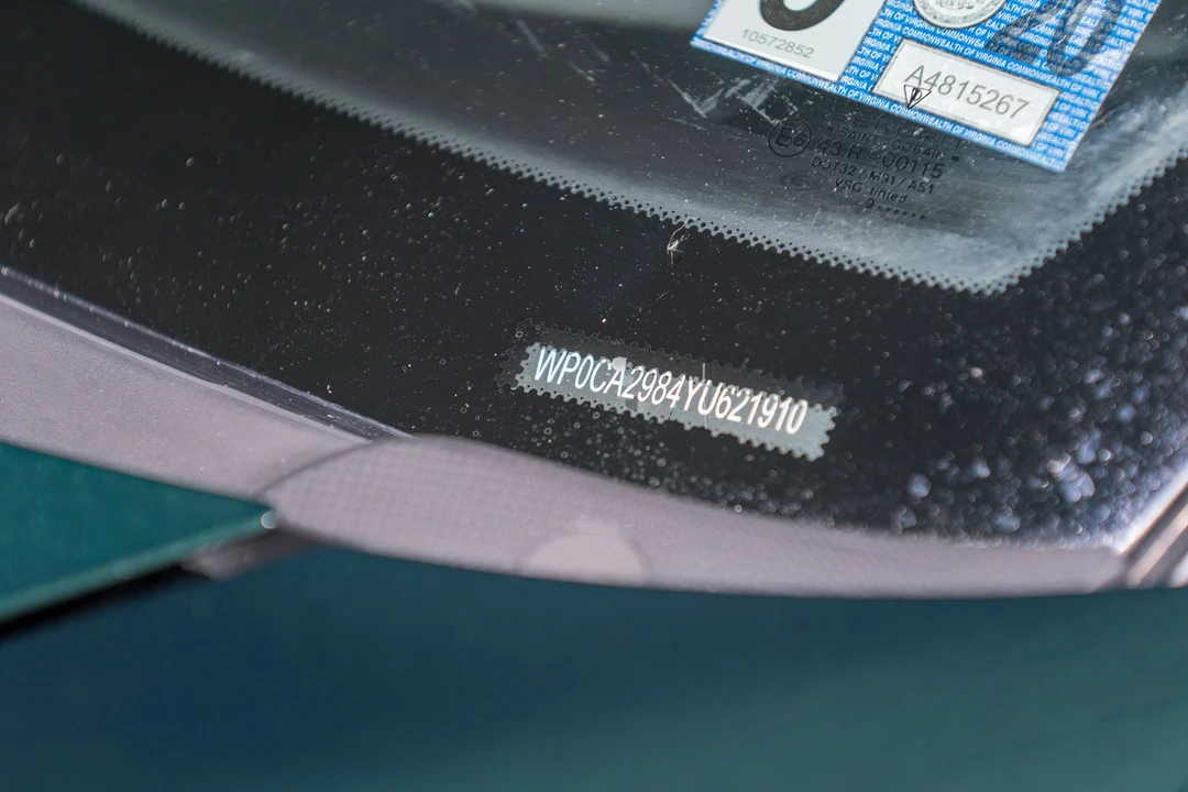 2000 Porsche 986 Boxster - Image 11 of 31
