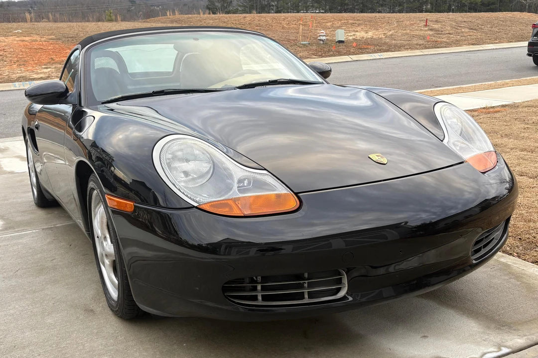 2000 Porsche 986 Boxster - Image 2 of 31