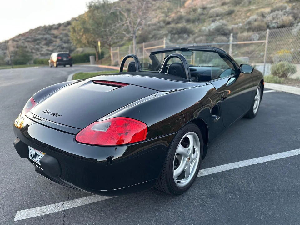2000 Porsche 986 Boxster - Image 13 of 31