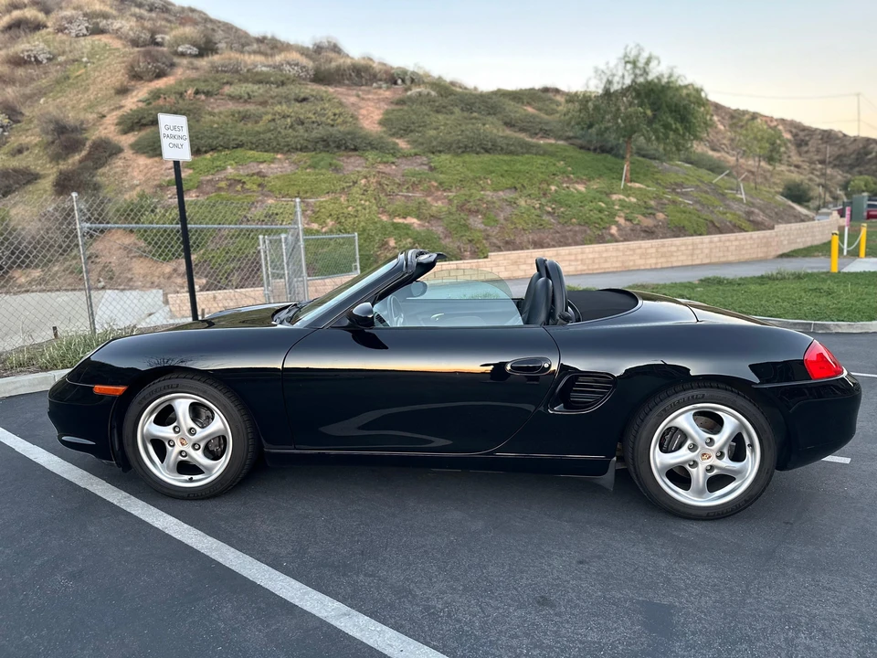 2000 Porsche 986 Boxster - Image 10 of 31