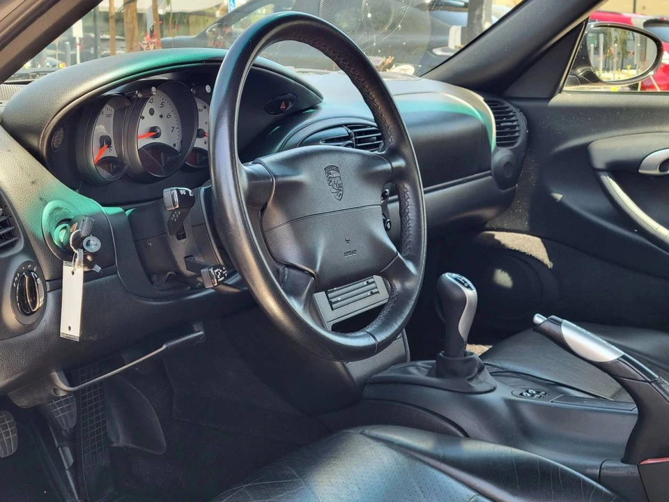2000 Porsche 986 Boxster - Image 4 of 5