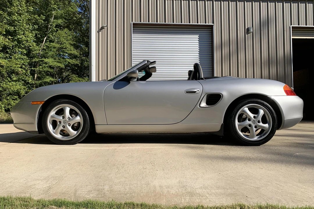 2000 Porsche 986 Boxster - Image 3 of 31