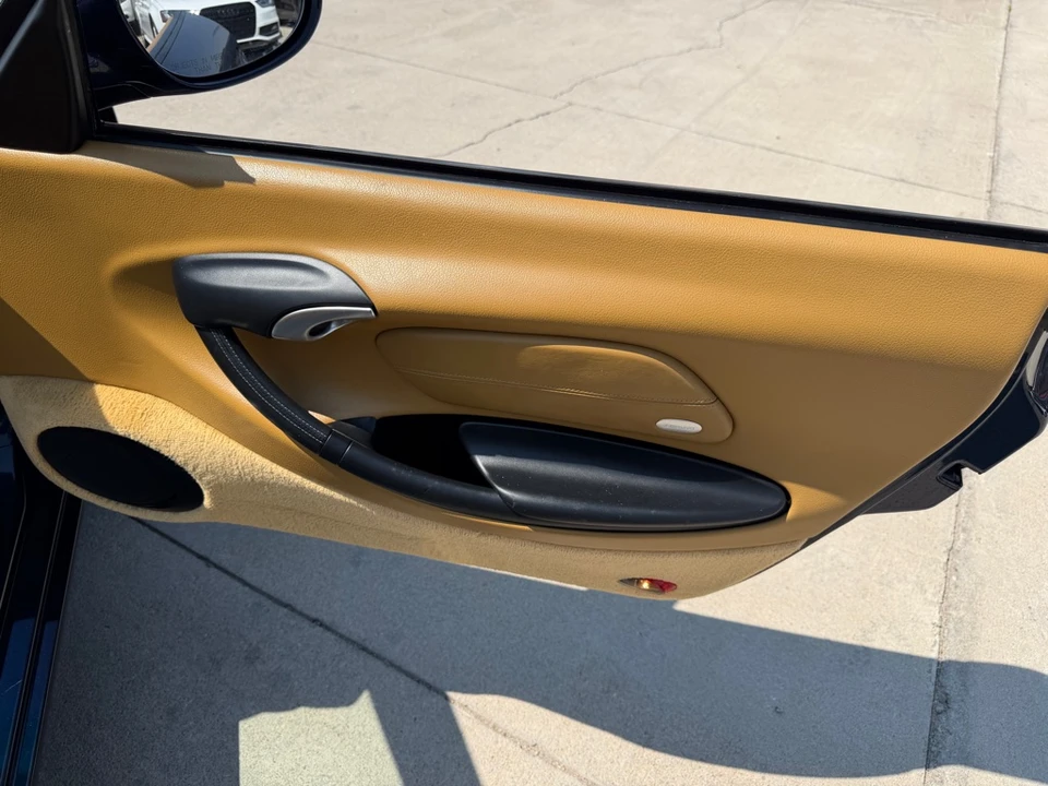 2000 Porsche 986 Boxster - Image 14 of 17
