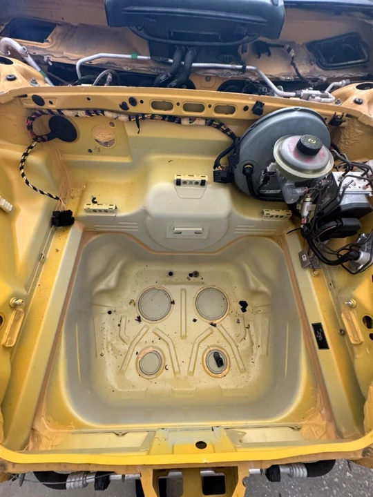 2000 Porsche 986 Boxster - Image 3 of 9