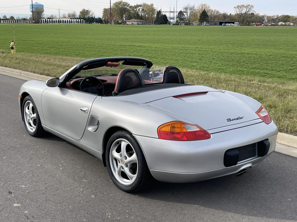 2000 Porsche 986 Boxster - Image 8 of 31
