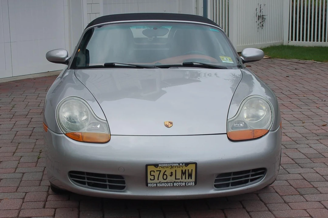 2000 Porsche 986 Boxster - Image 2 of 23