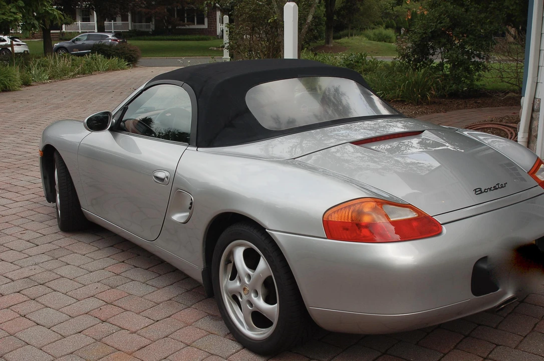 2000 Porsche 986 Boxster - Image 9 of 23