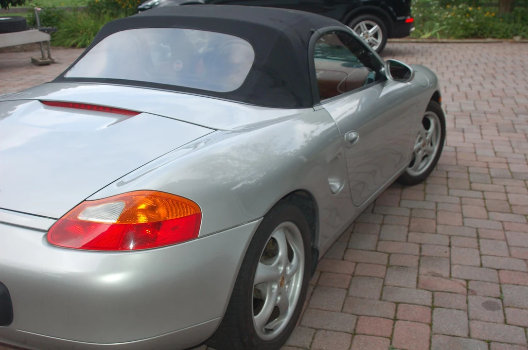 2000 Porsche 986 Boxster - Image 11 of 23