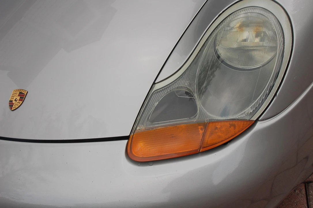 2000 Porsche 986 Boxster - Image 14 of 23