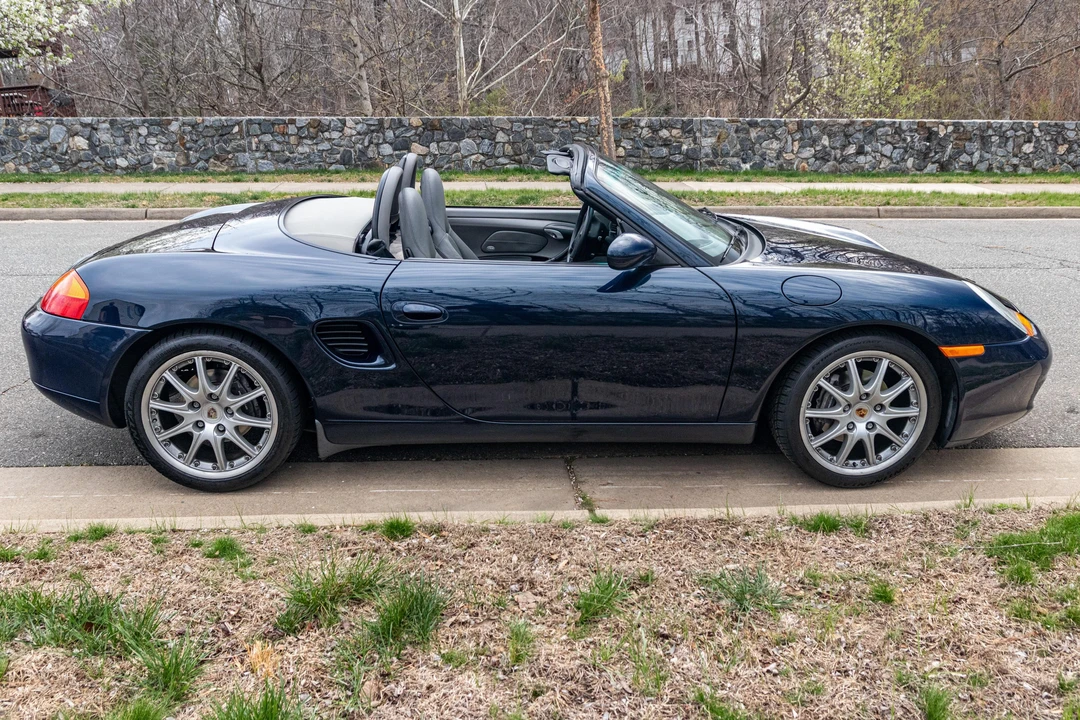 2000 Porsche 986 Boxster - Image 16 of 31