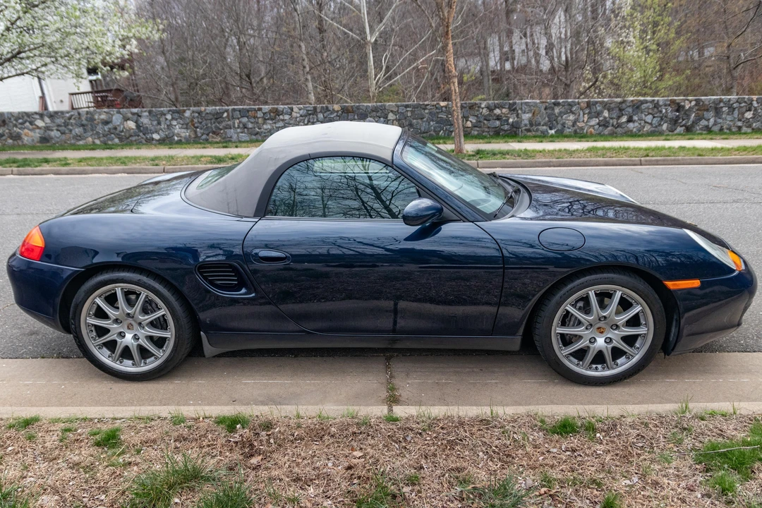 2000 Porsche 986 Boxster - Image 15 of 31